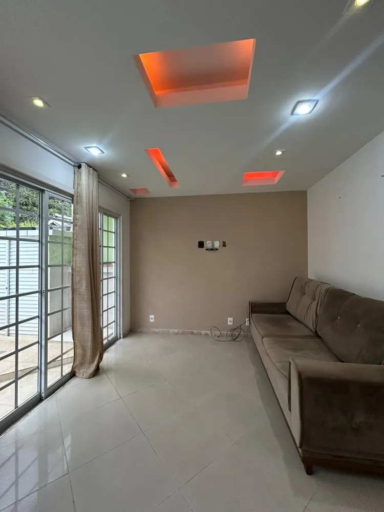 Casa, 4 quartos, 250 m² - Foto 19