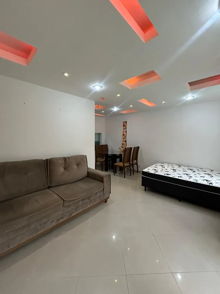 Casa, 4 quartos, 250 m² - Foto 17