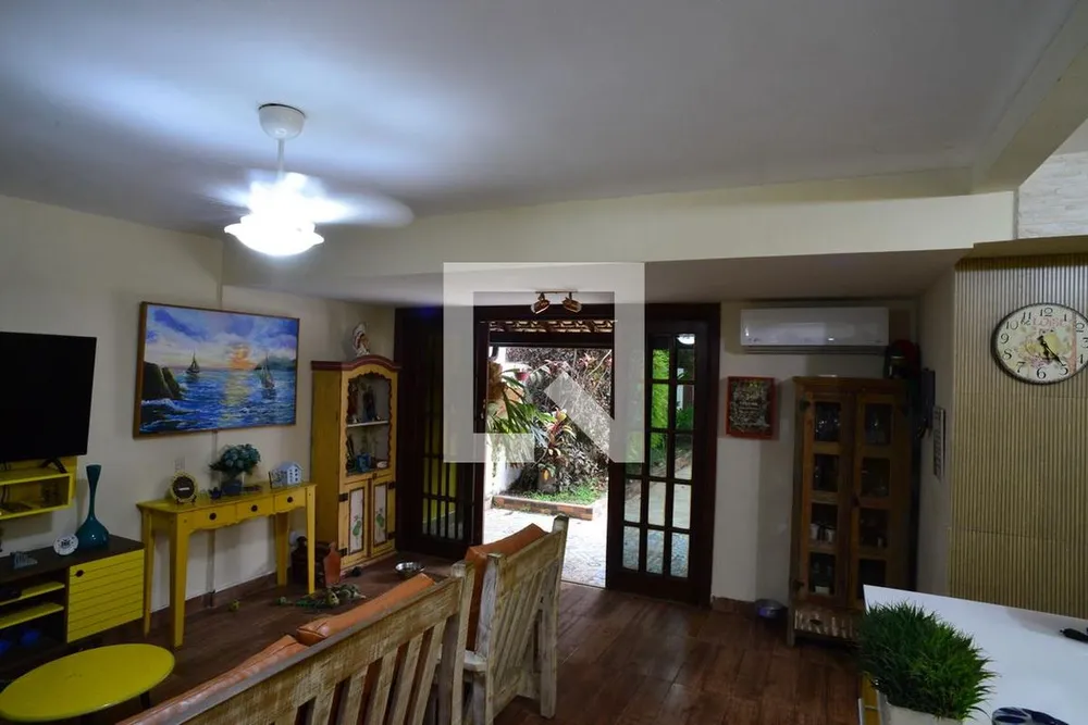 Casa, 3 quartos, 250 m² - Foto 6