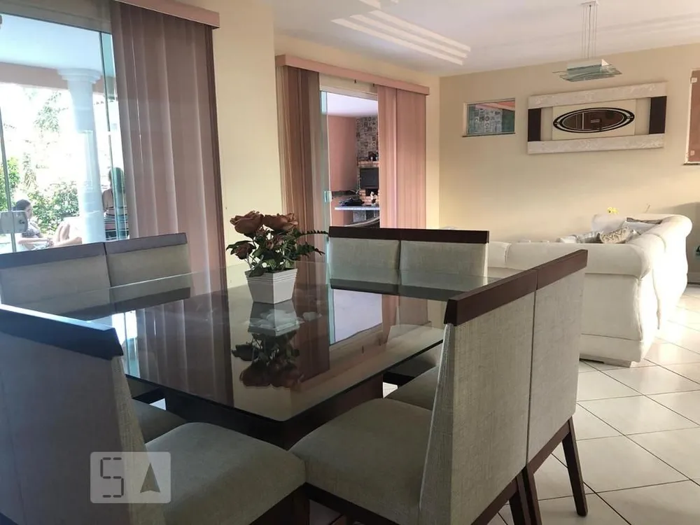 Casa, 4 quartos, 300 m² - Foto 4