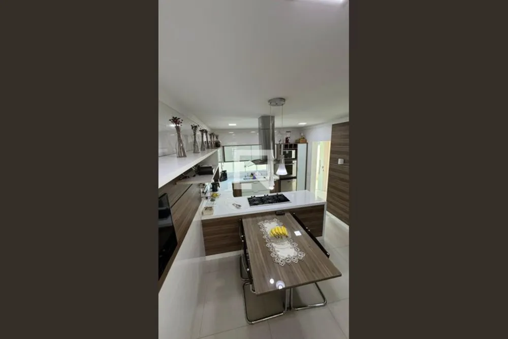 Casa, 4 quartos, 320 m² - Foto 23
