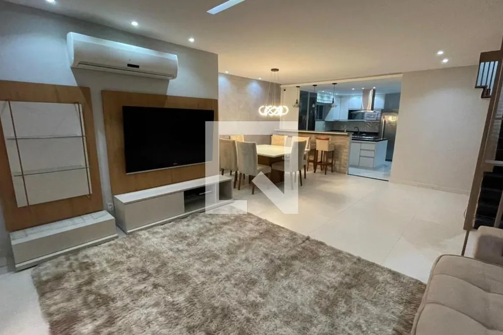 Casa, 3 quartos, 308 m² - Foto 1
