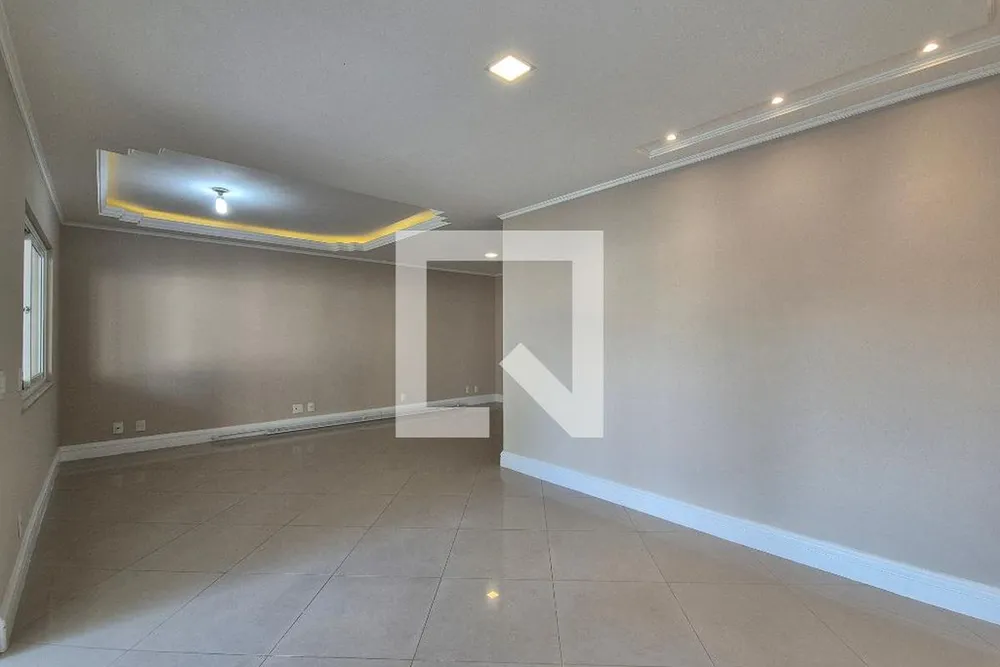 Casa, 4 quartos, 297 m² - Foto 2