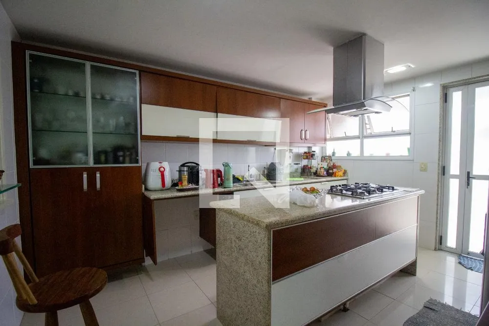Casa, 3 quartos, 174 m² - Foto 10