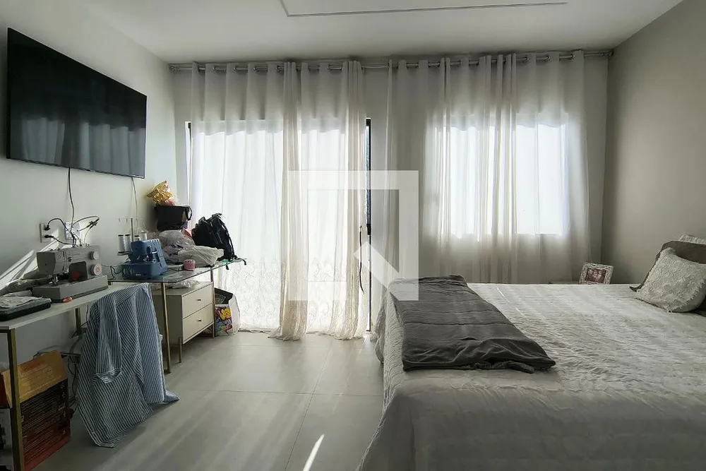 Casa, 3 quartos, 240 m² - Foto 9