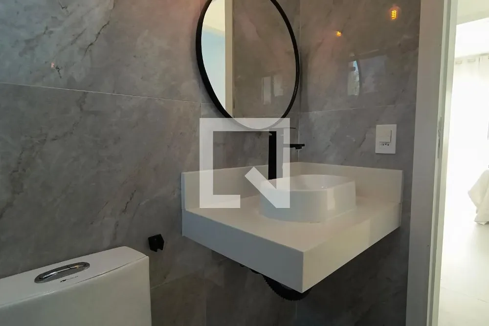 Casa, 3 quartos, 240 m² - Foto 35
