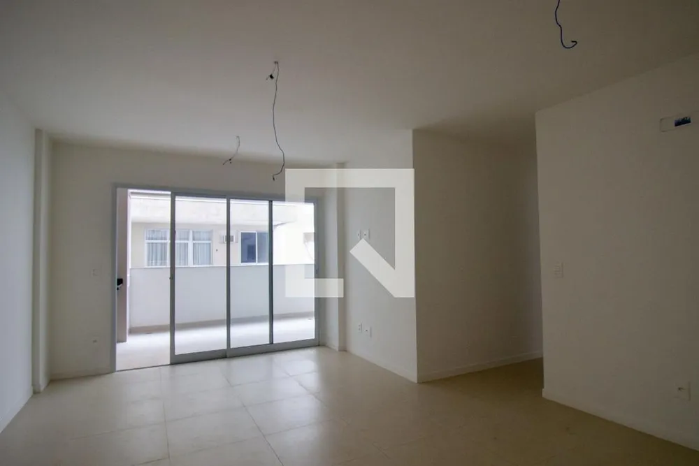 Apartamento, 3 quartos, 7 m² - Foto 2