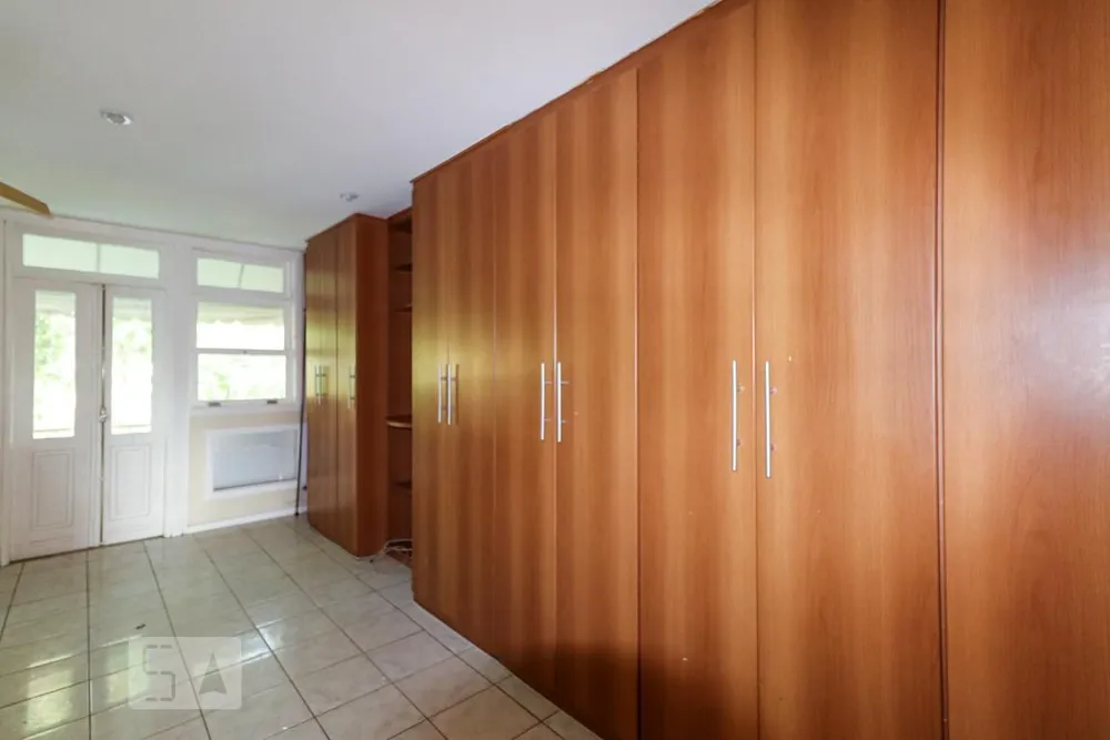 Casa, 3 quartos, 200 m² - Foto 19