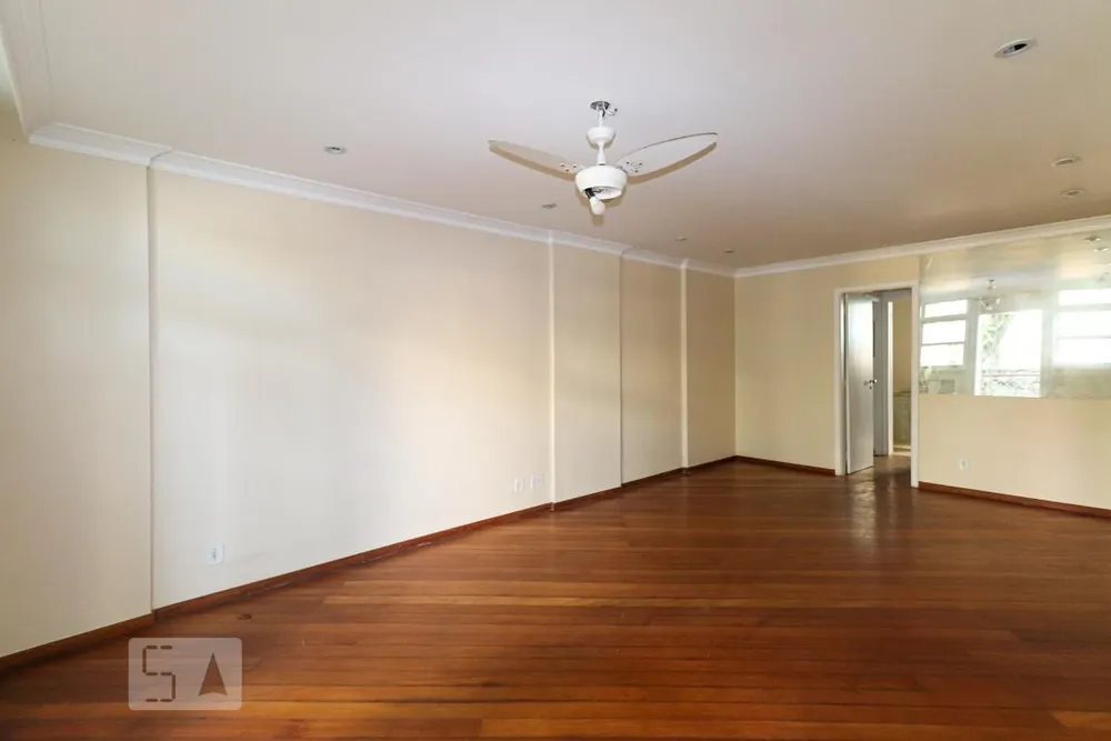 Casa, 3 quartos, 200 m² - Foto 2