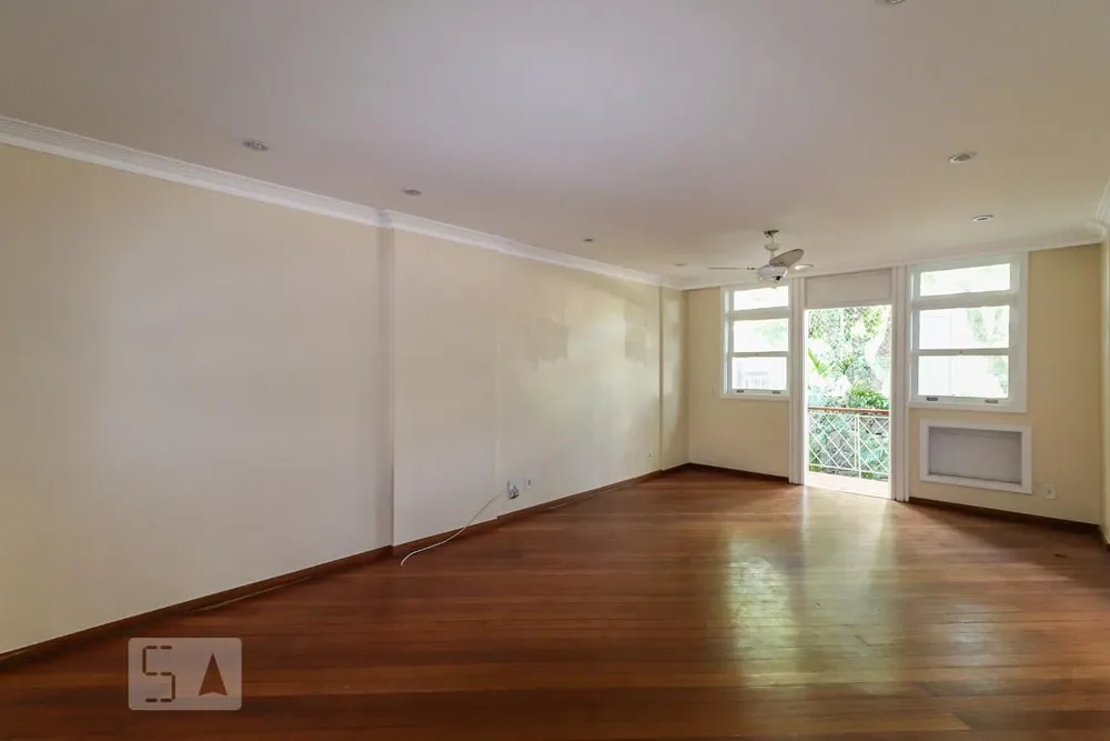 Casa, 3 quartos, 200 m² - Foto 1