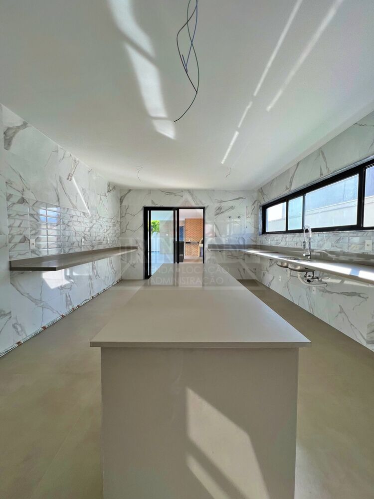 Casa, 6 quartos, 622 m² - Foto 3