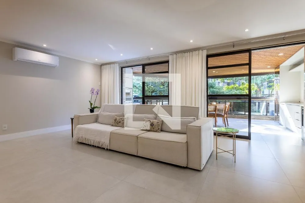 Apartamento, 3 quartos, 191 m² - Foto 2