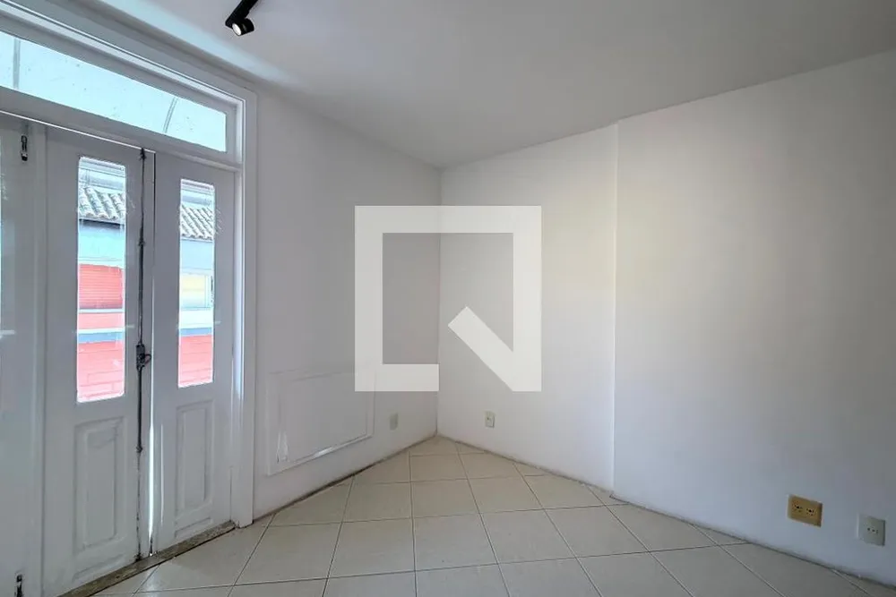Casa, 3 quartos, 220 m² - Foto 12