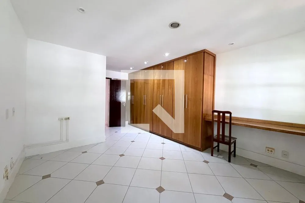 Casa, 3 quartos, 220 m² - Foto 28