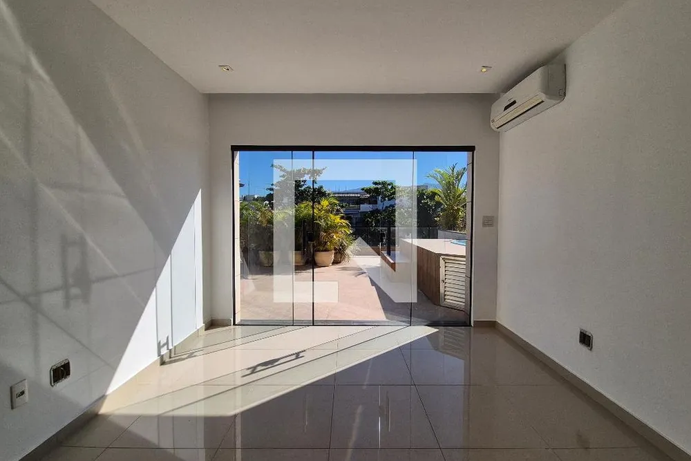 Cobertura, 3 quartos, 205 m² - Foto 5