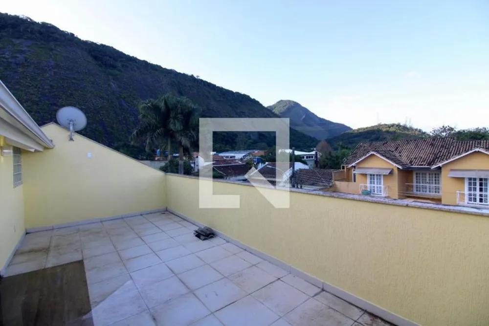 Casa, 4 quartos, 220 m² - Foto 38