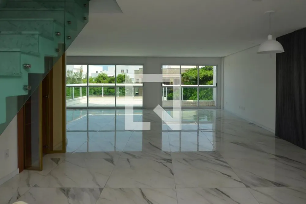 Cobertura, 3 quartos, 180 m² - Foto 2