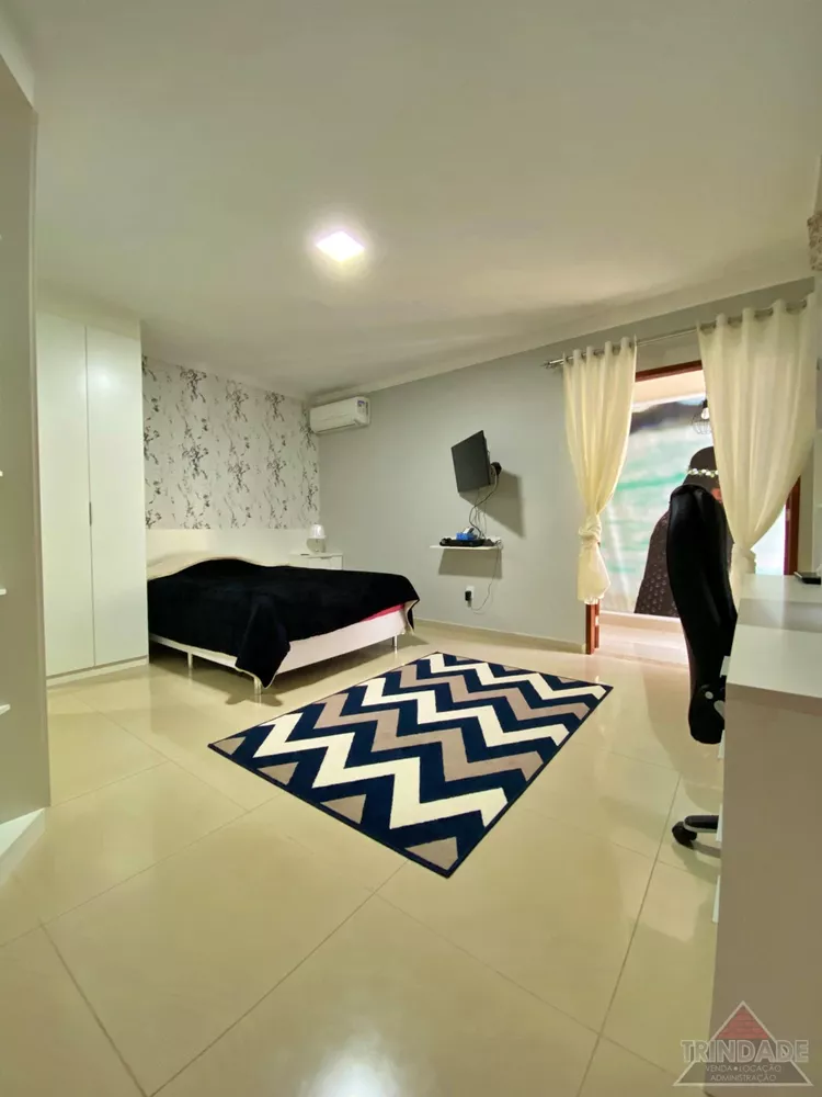 Casa, 4 quartos, 738 m² - Foto 11