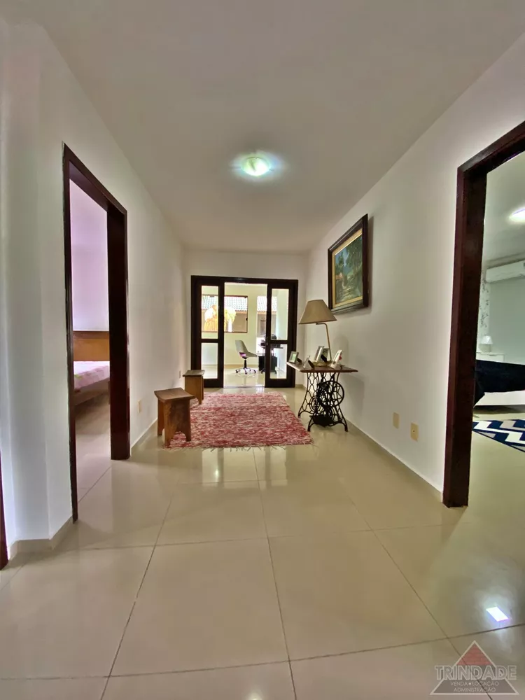 Casa, 4 quartos, 738 m² - Foto 6