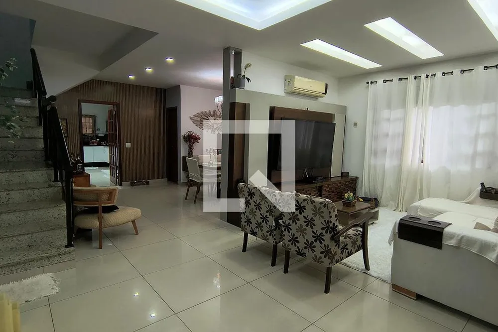 Casa, 4 quartos, 260 m² - Foto 3