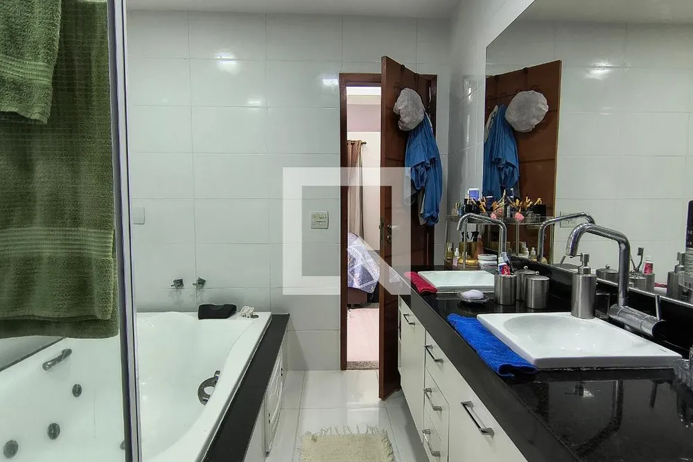 Casa, 4 quartos, 260 m² - Foto 61