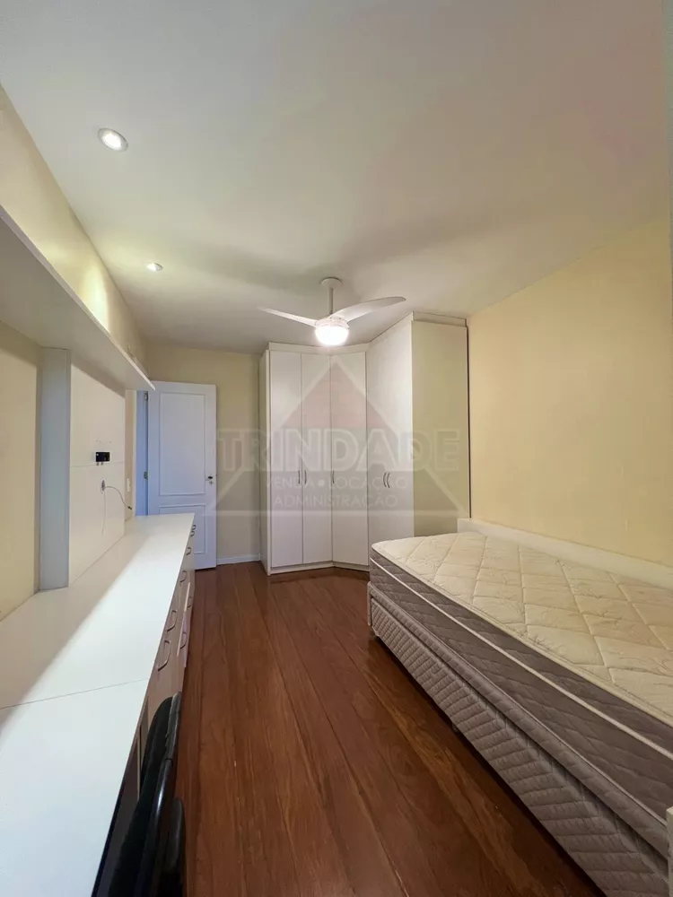 Apartamento à venda com 3 quartos, 190m² - Foto 7