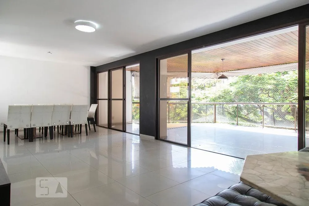 Apartamento, 3 quartos, 183 m² - Foto 1