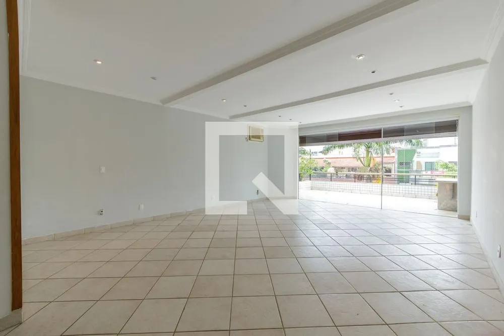 Cobertura, 3 quartos, 220 m² - Foto 1