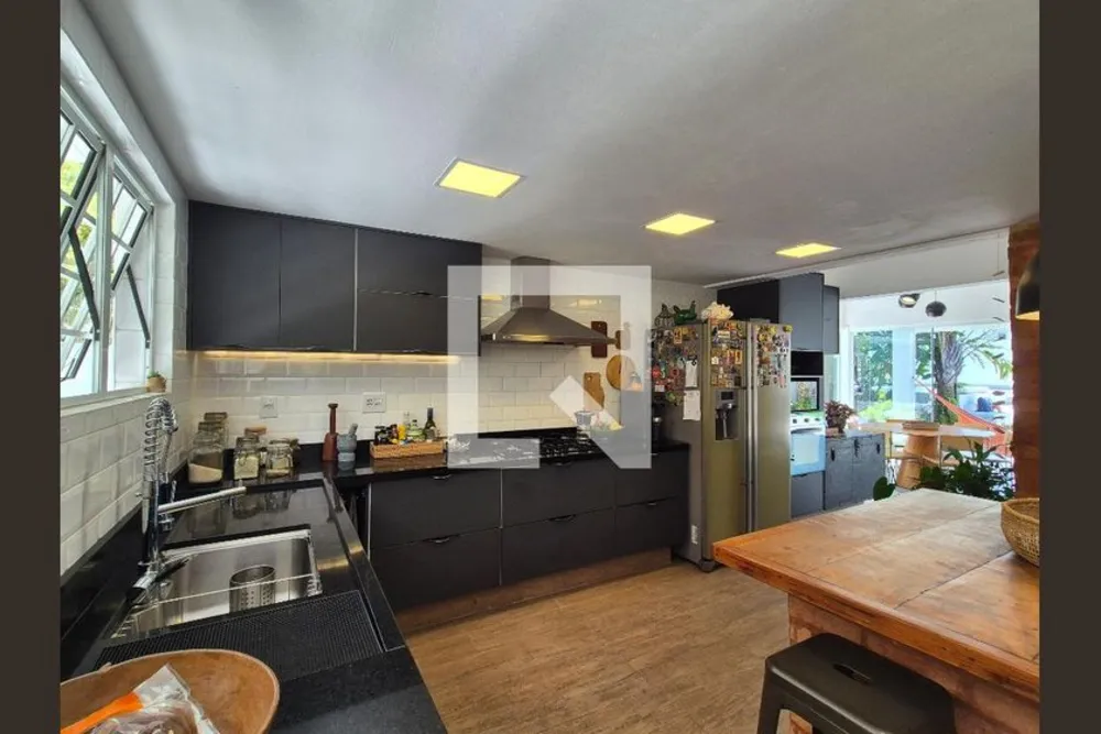 Casa, 4 quartos, 240 m² - Foto 94