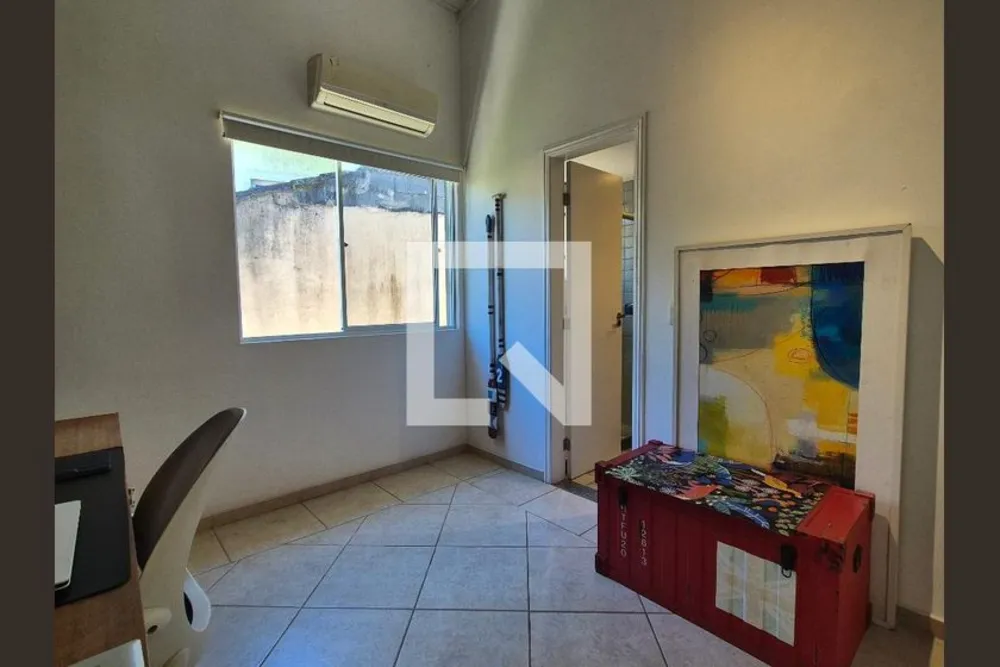 Casa, 4 quartos, 240 m² - Foto 49