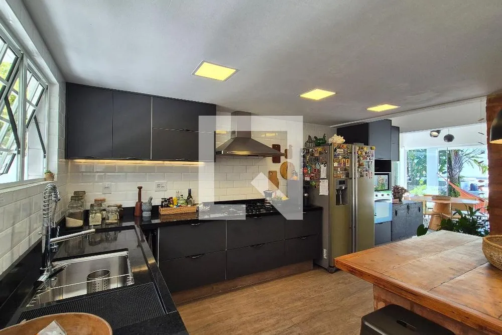 Casa, 4 quartos, 240 m² - Foto 95