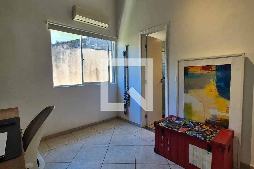 Casa, 4 quartos, 240 m² - Foto 50