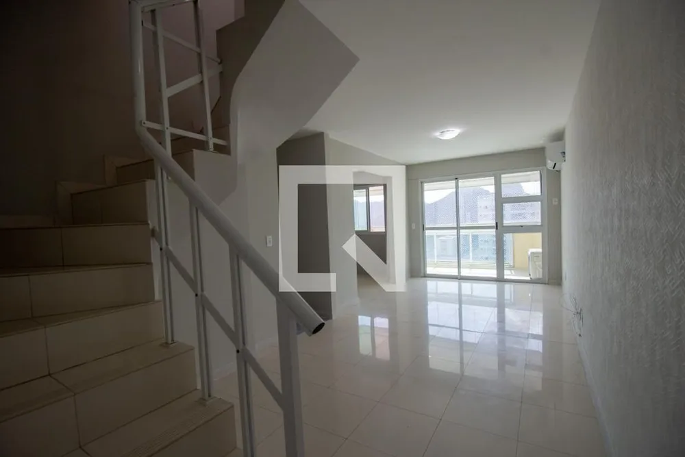 Cobertura, 3 quartos, 170 m² - Foto 2