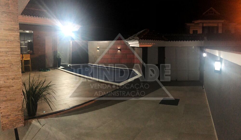 Casa, 3 quartos, 200 m² - Foto 2