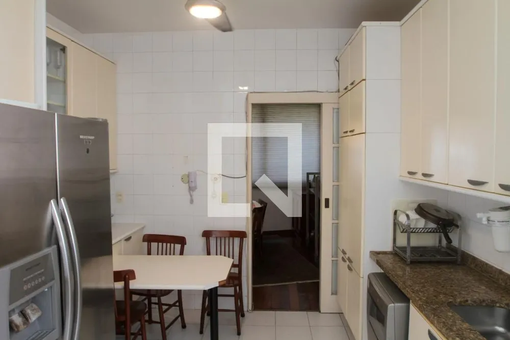 Apartamento, 3 quartos, 136 m² - Foto 2