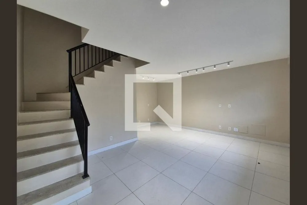 Casa, 3 quartos, 133 m² - Foto 2