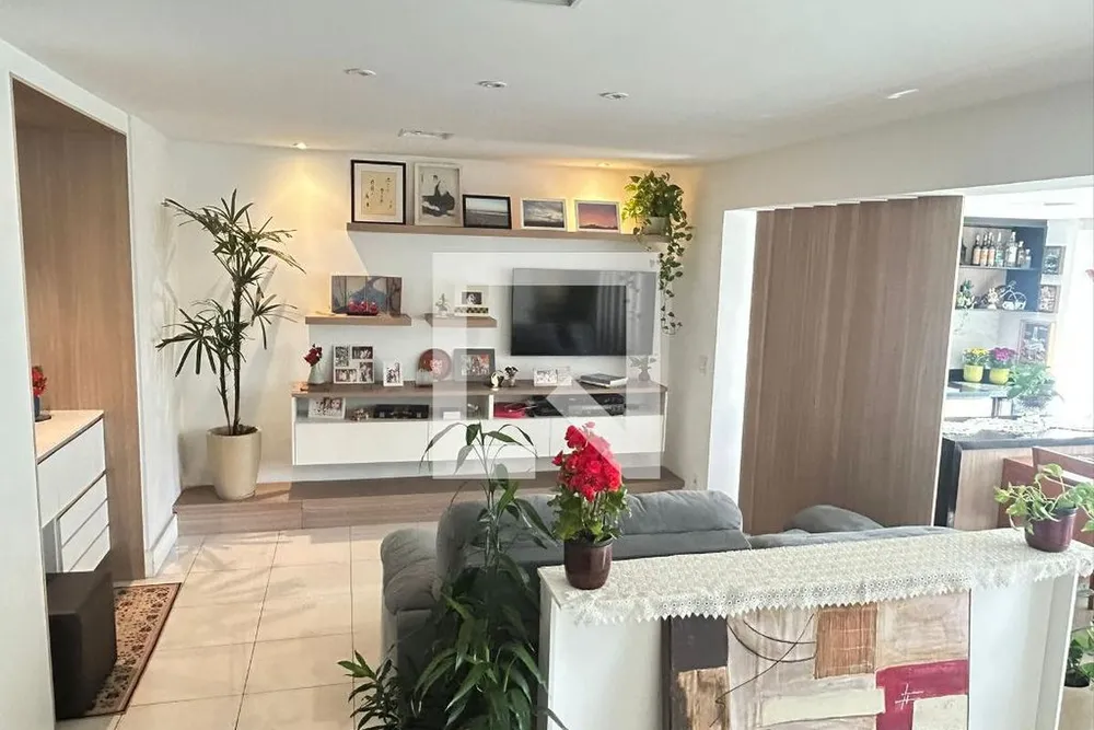 Apartamento, 3 quartos, 161 m² - Foto 1