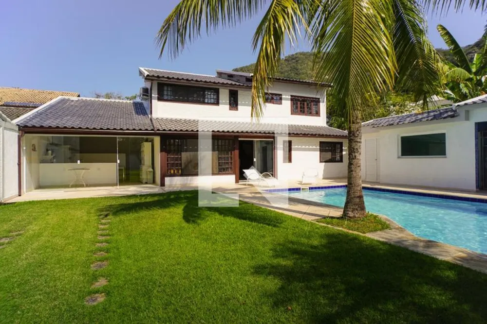 Casa, 3 quartos, 264 m² - Foto 38