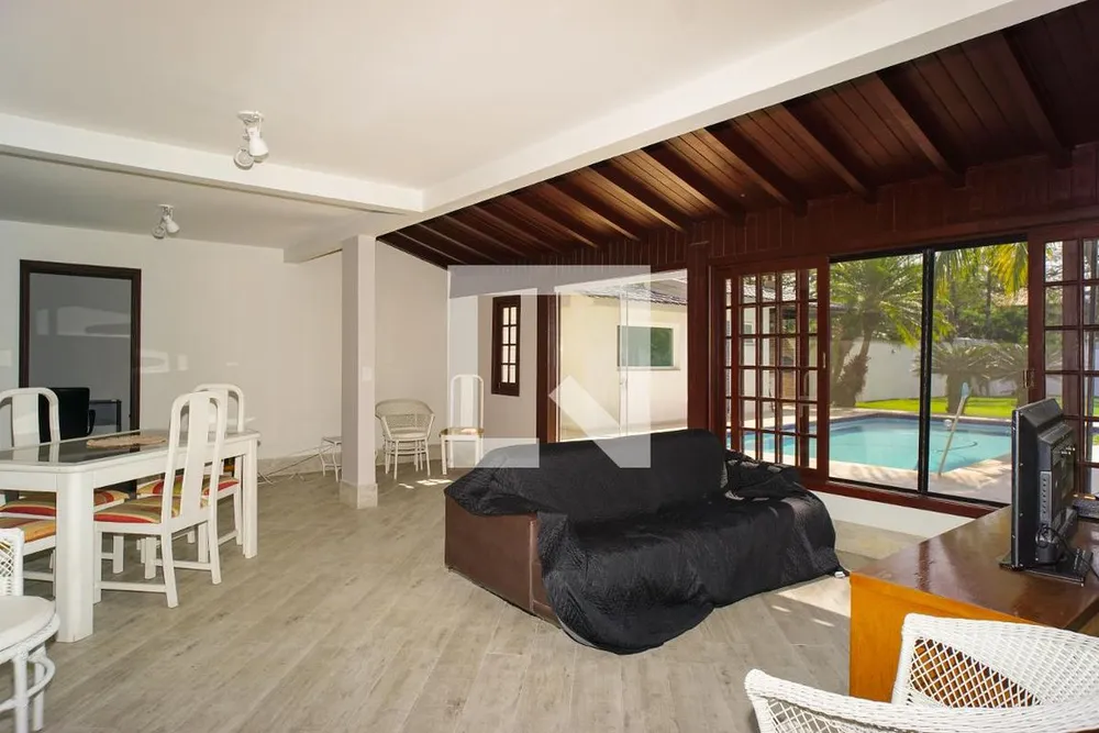 Casa, 3 quartos, 264 m² - Foto 26