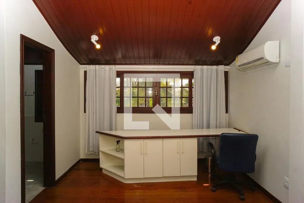Casa, 3 quartos, 264 m² - Foto 54