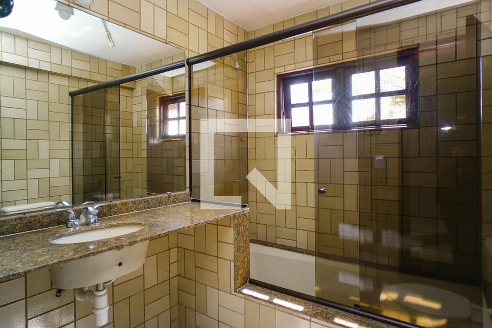 Casa, 3 quartos, 264 m² - Foto 40