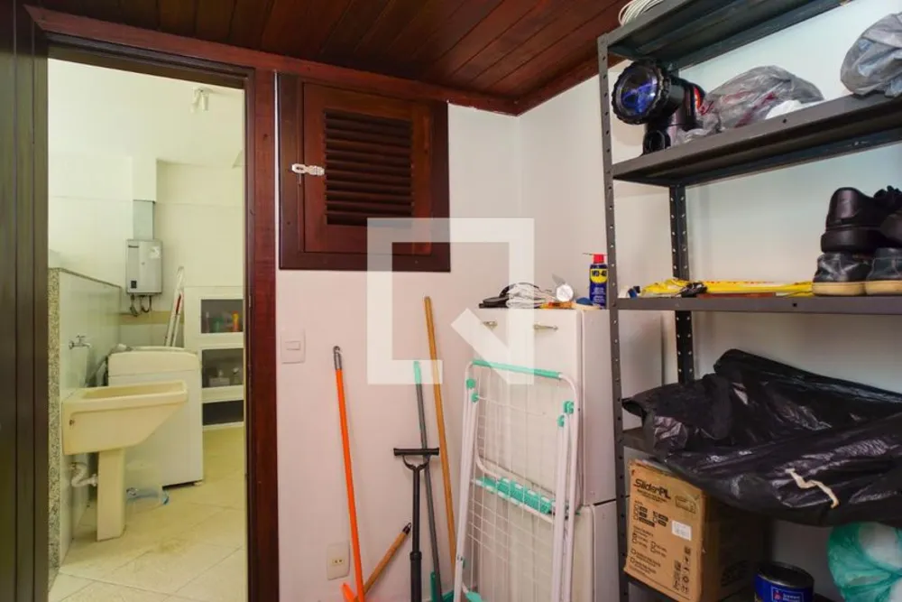 Casa, 3 quartos, 264 m² - Foto 78