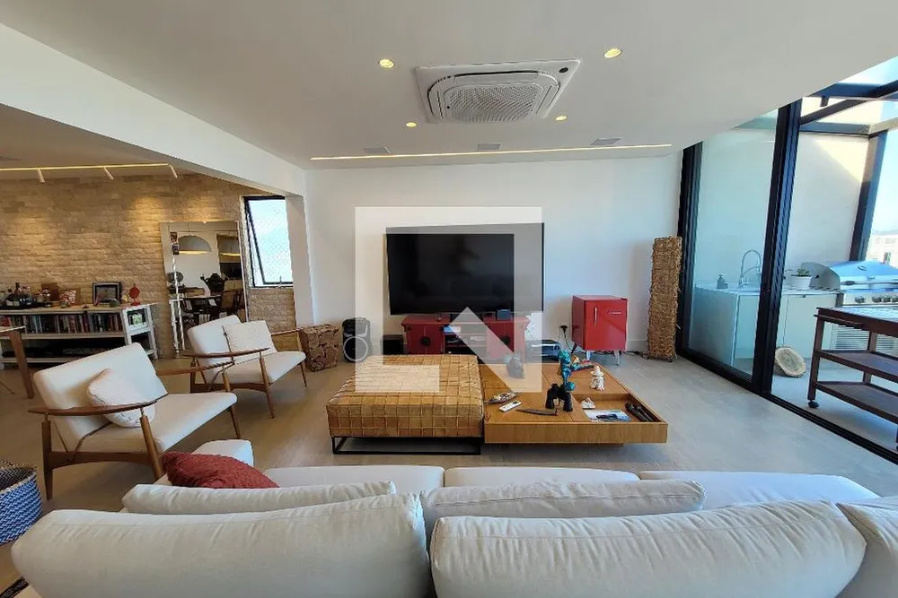 Cobertura, 3 quartos, 242 m² - Foto 17