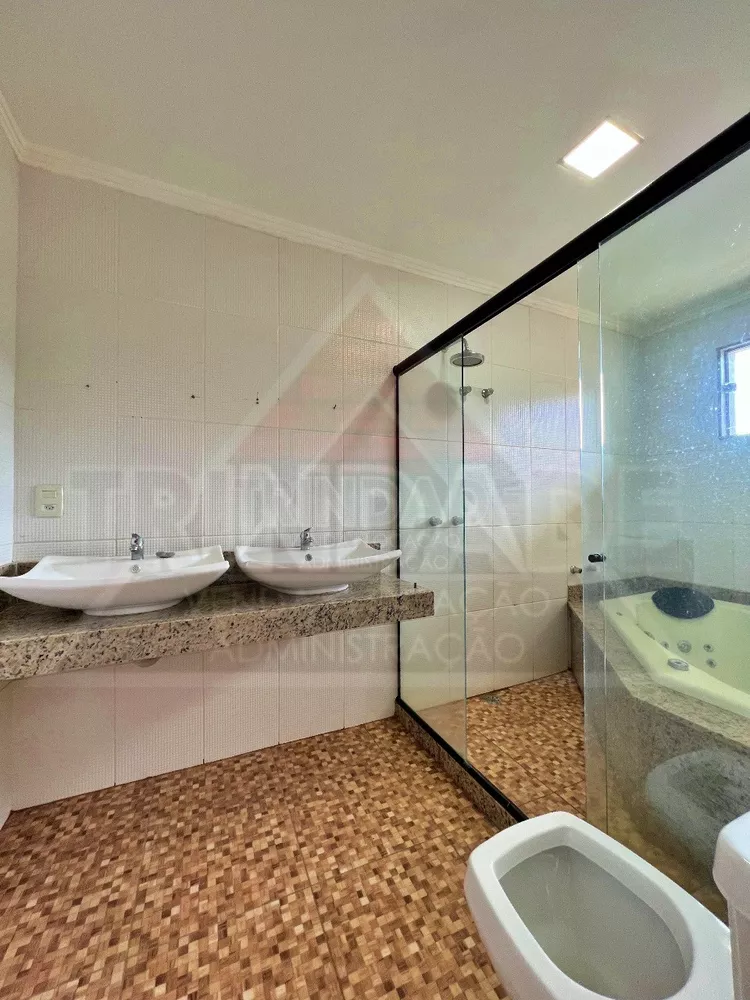 Casa, 4 quartos, 380 m² - Foto 14