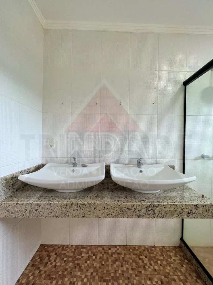Casa, 4 quartos, 380 m² - Foto 15
