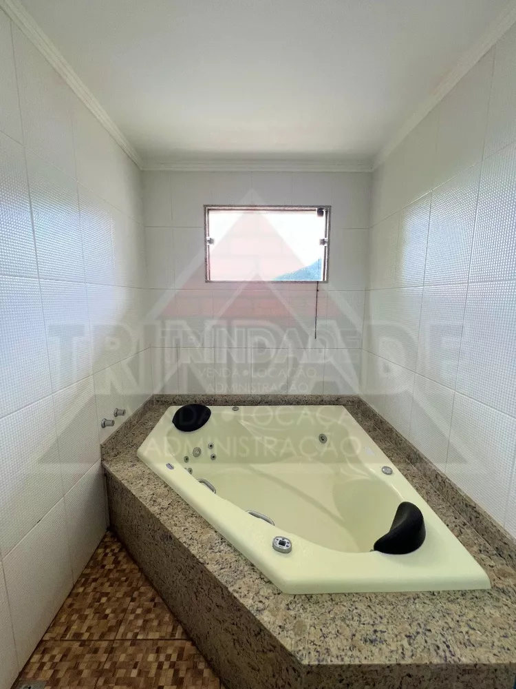 Casa, 4 quartos, 380 m² - Foto 17