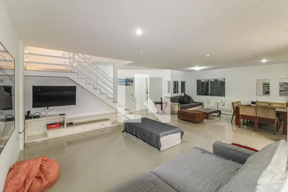 Casa, 3 quartos, 376 m² - Foto 1