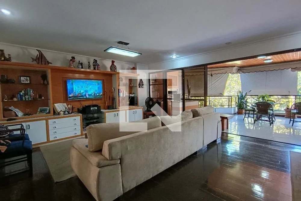 Apartamento, 3 quartos, 190 m² - Foto 2