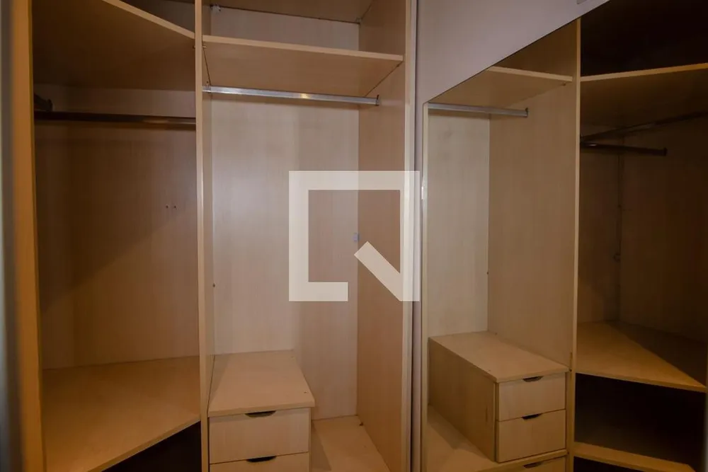 Casa, 4 quartos, 300 m² - Foto 51