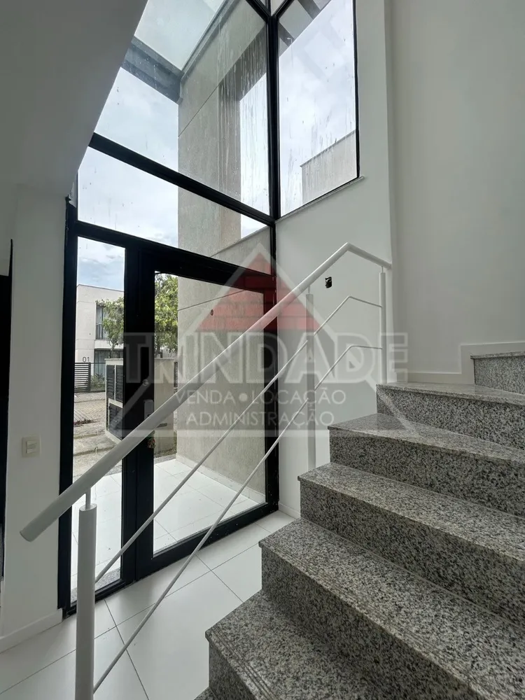 Casa, 3 quartos, 244 m² - Foto 31